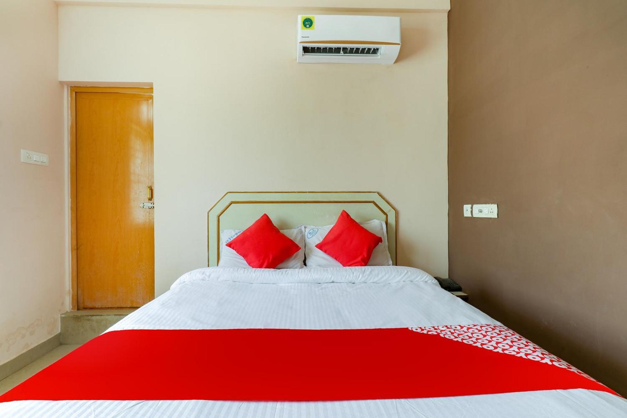 Super Hotel O Rj Tower Tallākulam Εξωτερικό φωτογραφία