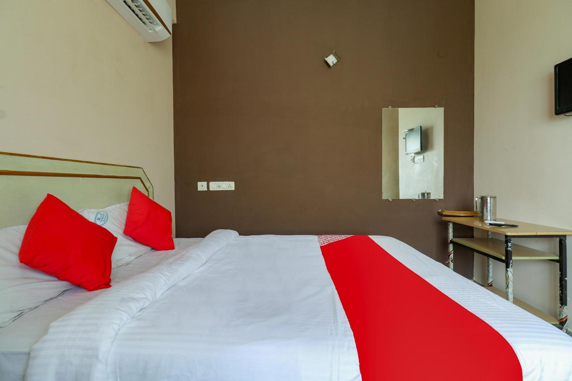 Super Hotel O Rj Tower Tallākulam Εξωτερικό φωτογραφία