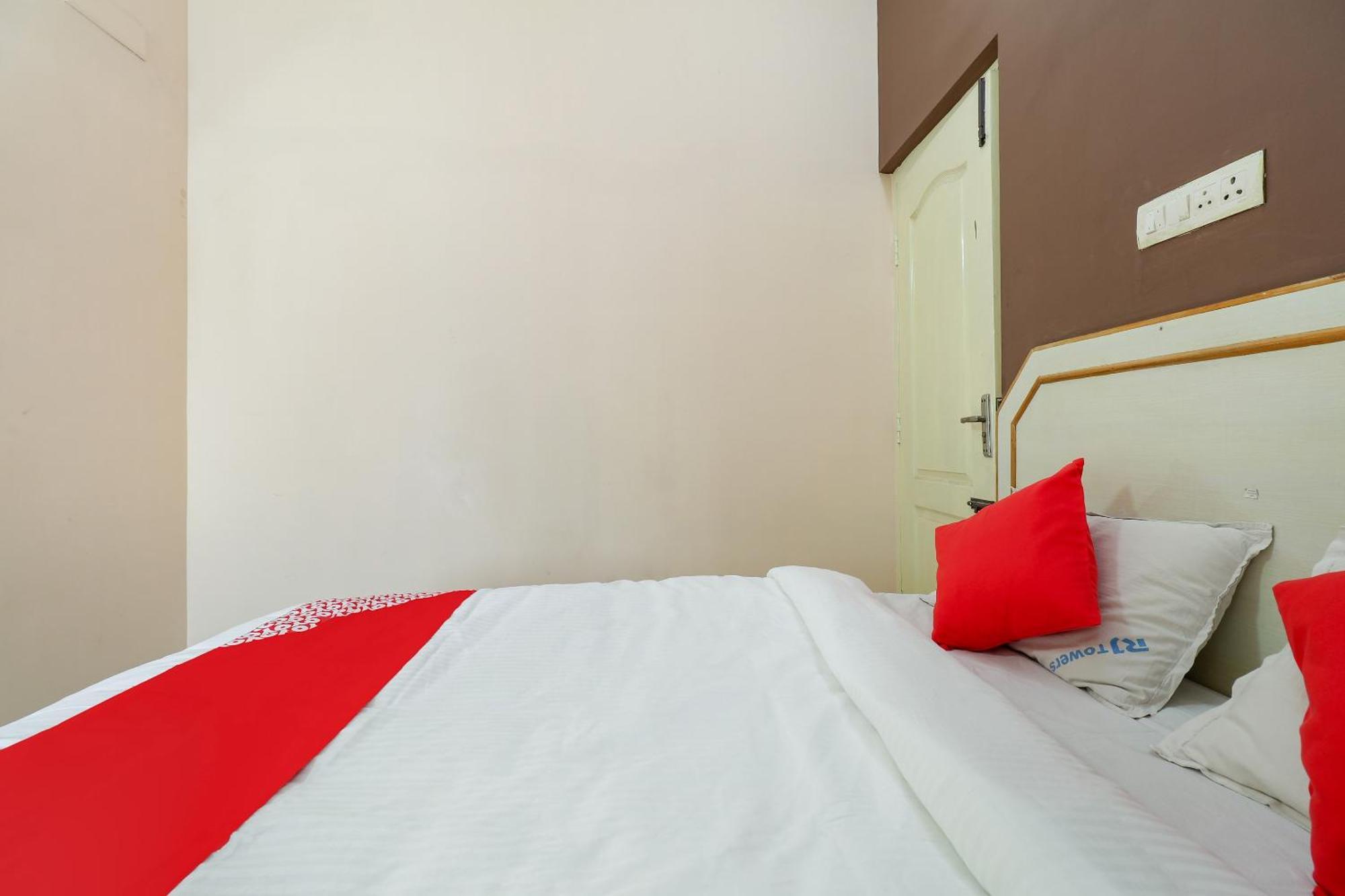 Super Hotel O Rj Tower Tallākulam Εξωτερικό φωτογραφία