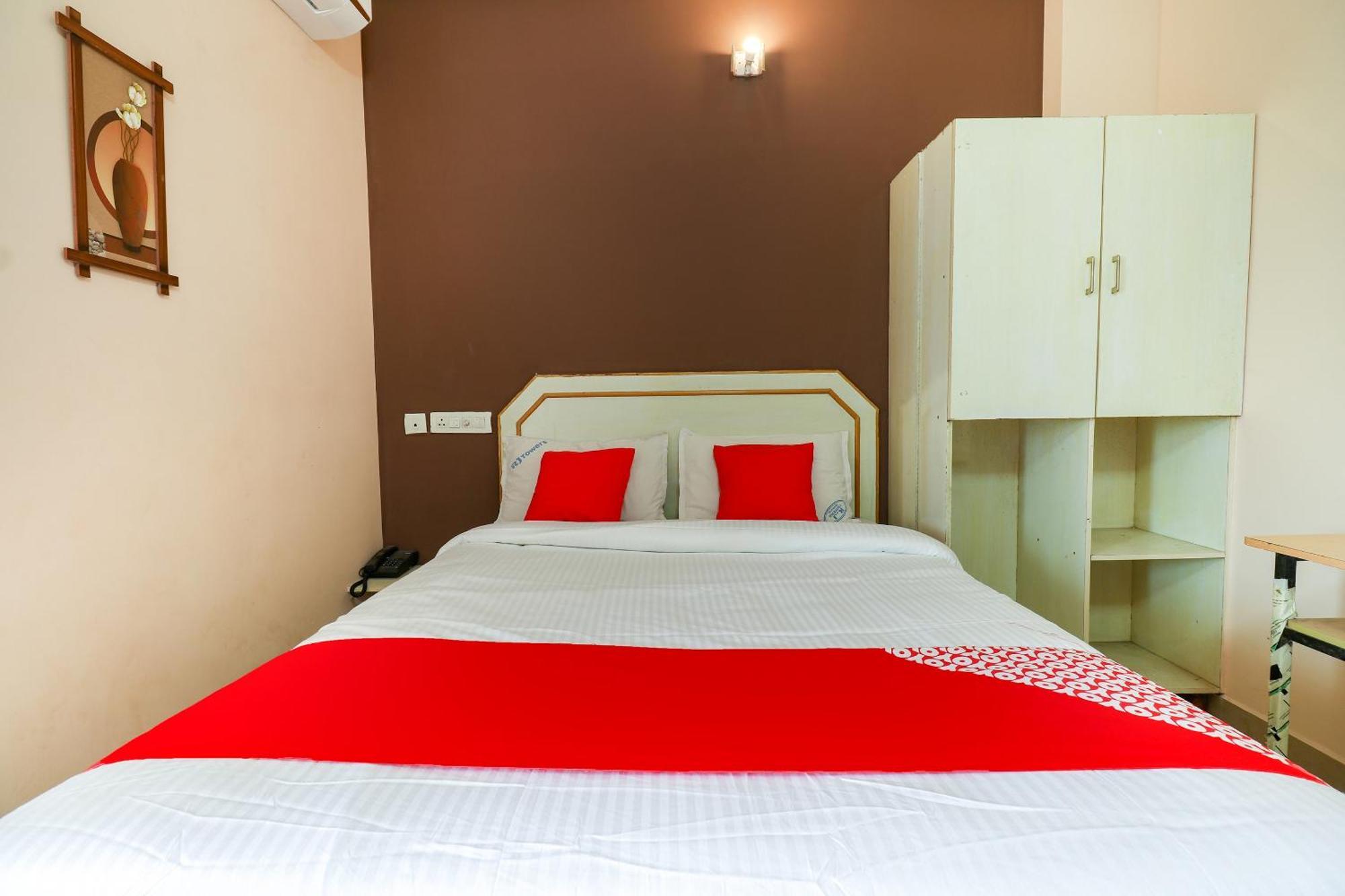 Super Hotel O Rj Tower Tallākulam Εξωτερικό φωτογραφία